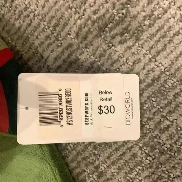 Bioworld Star Wars Mandalorian Slippers - Picture 5 of 6